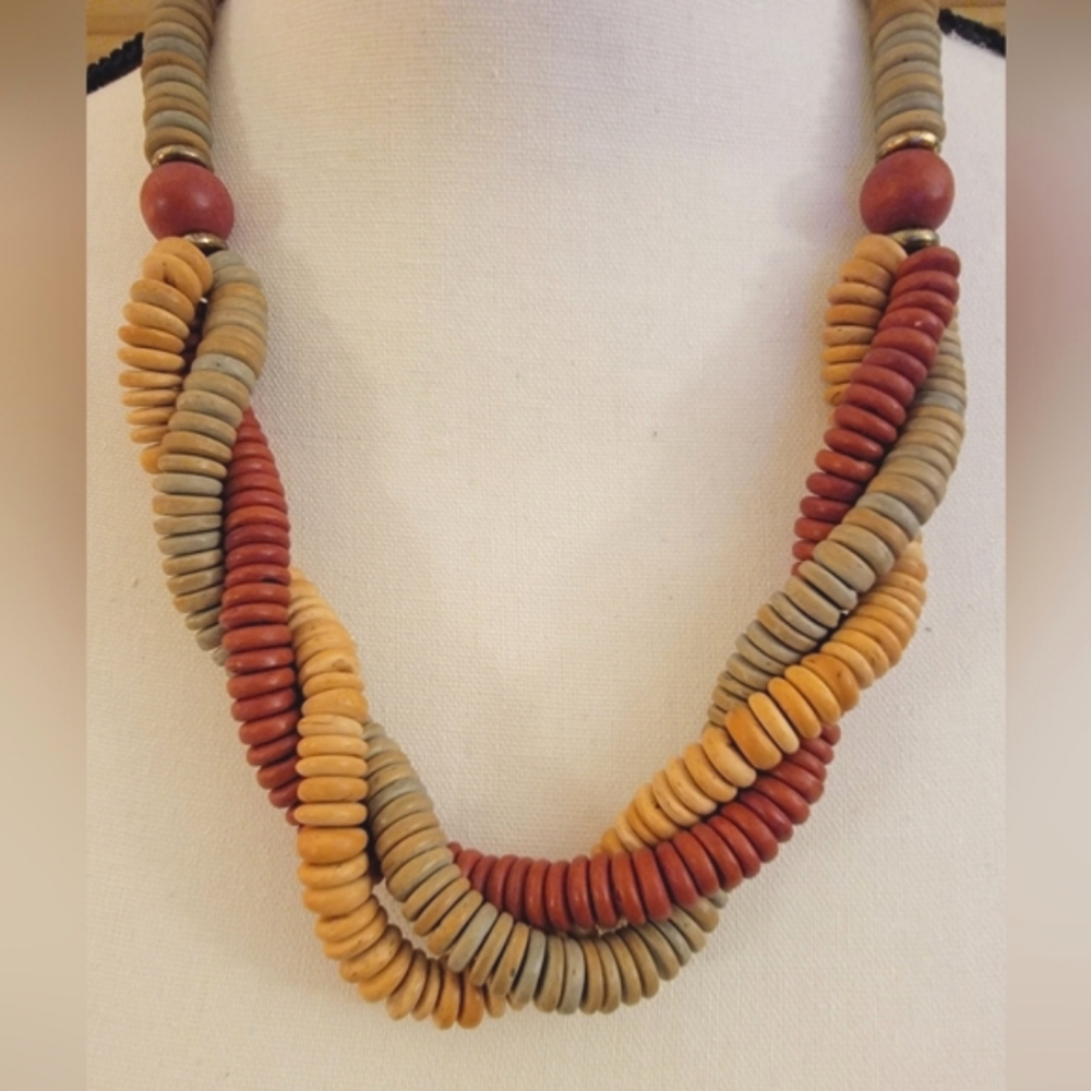 VINTAGE Wooden Boho Necklace